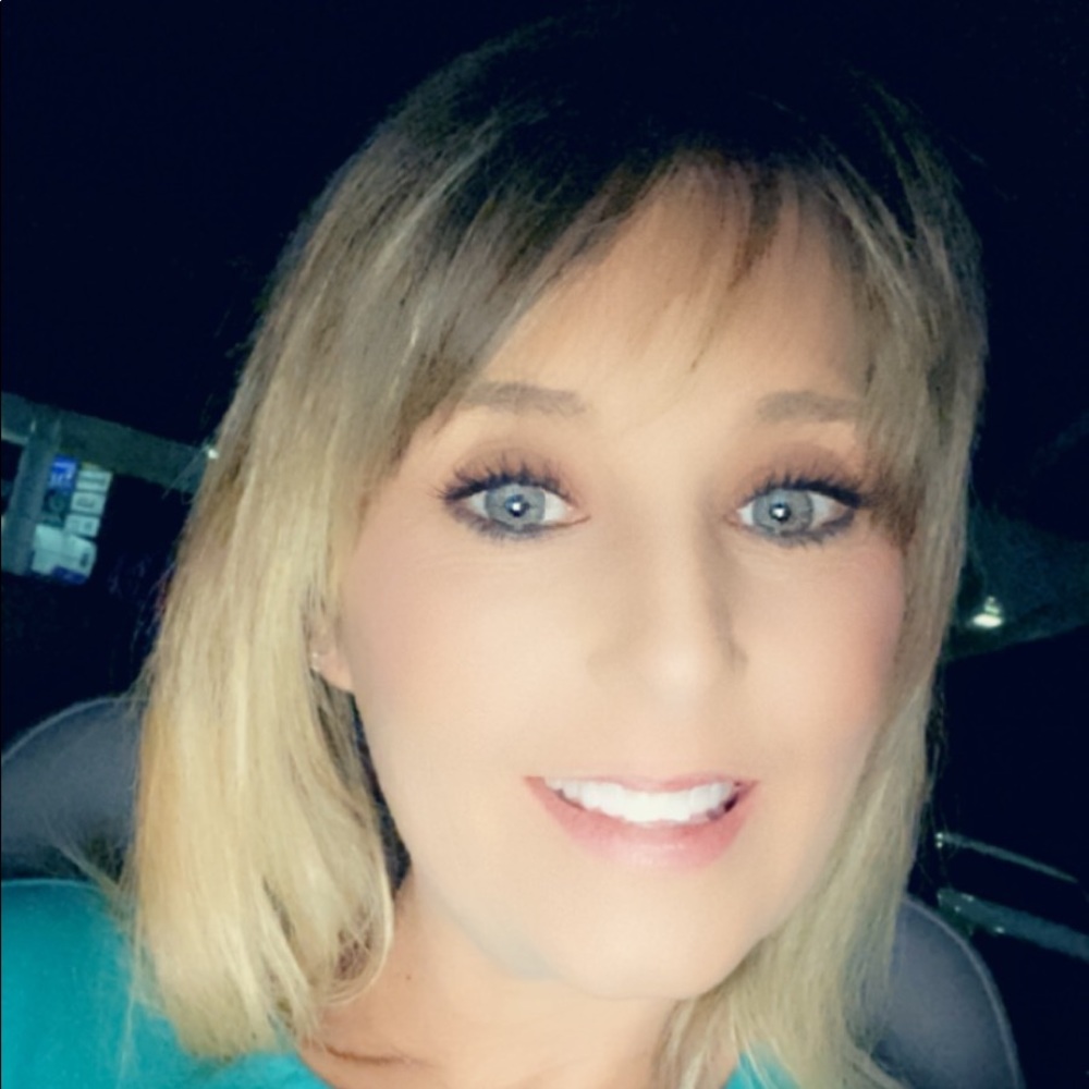 Meet your Posher, Trina